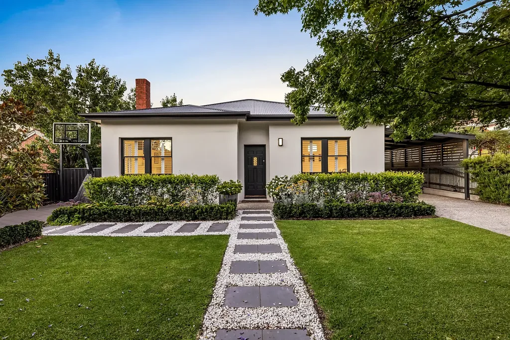 1 Nilpinna Street, Burnside, SA 5066