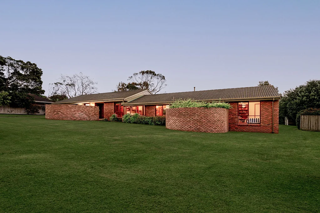 14 Tarhook Road, Warrnambool, VIC 3280