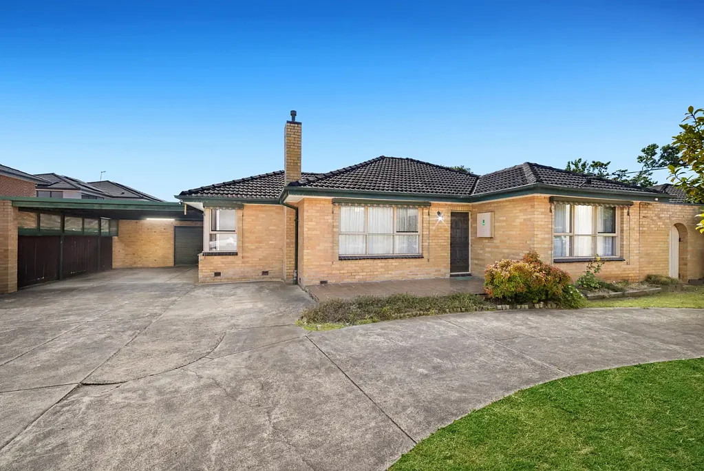 Spacious Family Home with Versatile Living