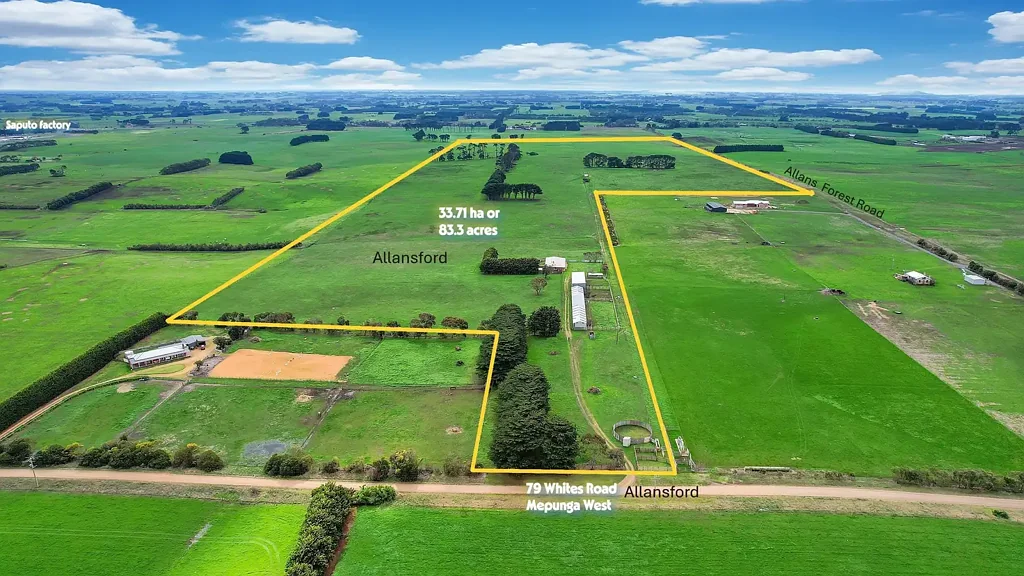 Allansford  Rural Lifestyle Grazing Property on 83.3 Acres