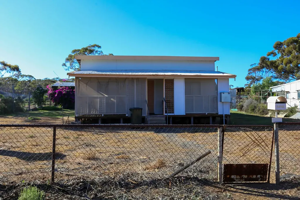 20 Roberts Street, Norseman, WA 6443