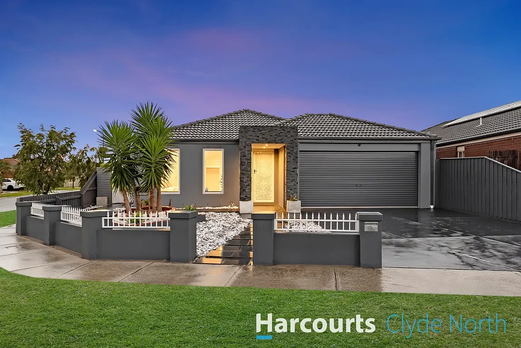 Cranbourne West 3 Bedroom Your Forever Home Awaits - Stylish, Spacious & Perfectly Located at 12 Pengana Way!