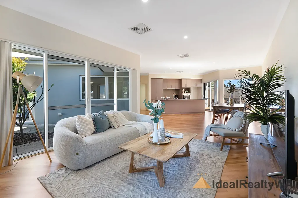 2A Dewey Street, Shelley, WA 6148