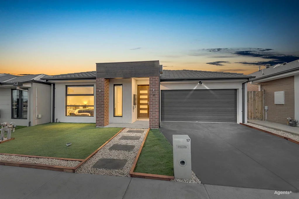 17 Titchfield Road, Donnybrook, VIC 3064
