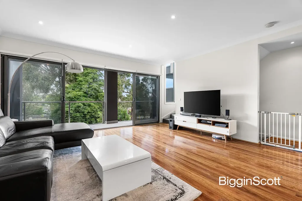 18 Old School  Road, Notting Hill, VIC 3168