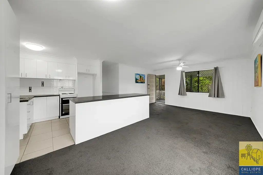 HOUSE WITH 2 SHEDS IN GREAT LOCATION