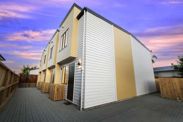 Henderson 3房  New, Premium & Affordable Homes – A Must-See