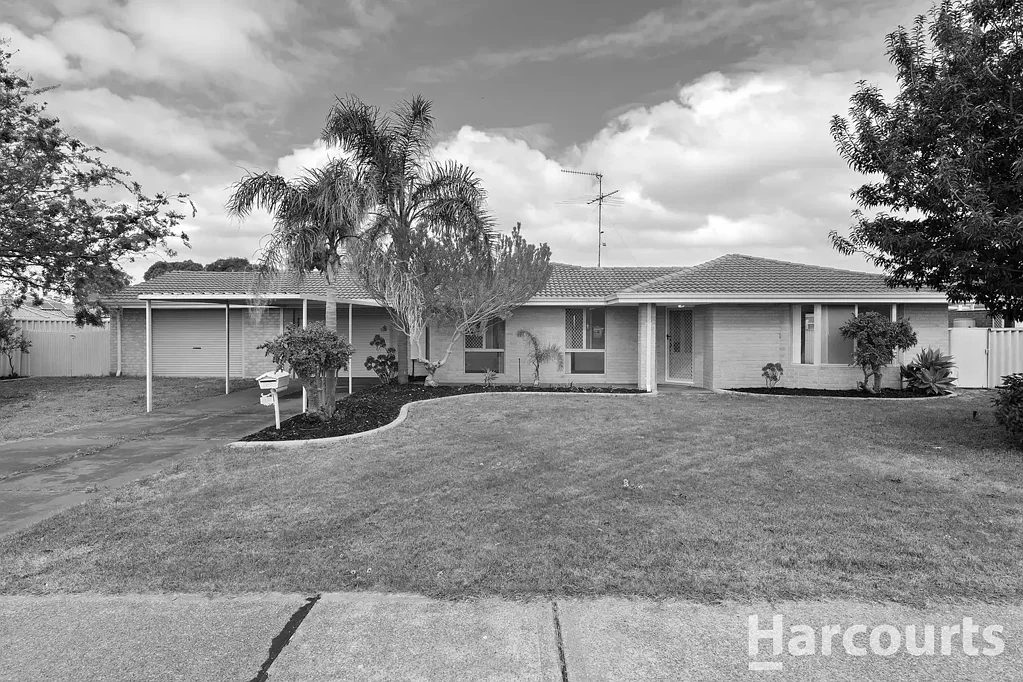 11 Tuart Road, Greenfields, WA 6210