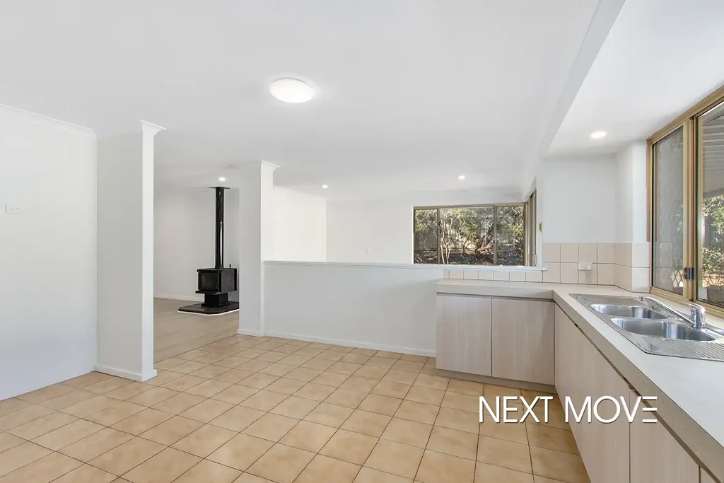 Your Next Move Starts Here – A Family home set on a quiet Cul de Sac in beautiful Bibra Lake