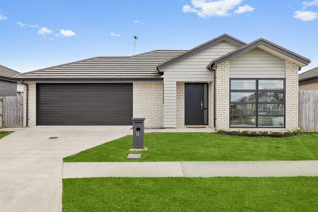 Pukekohe 3ਬੈੱਡਰੂਮ Modern Living in Sought-After Belmont