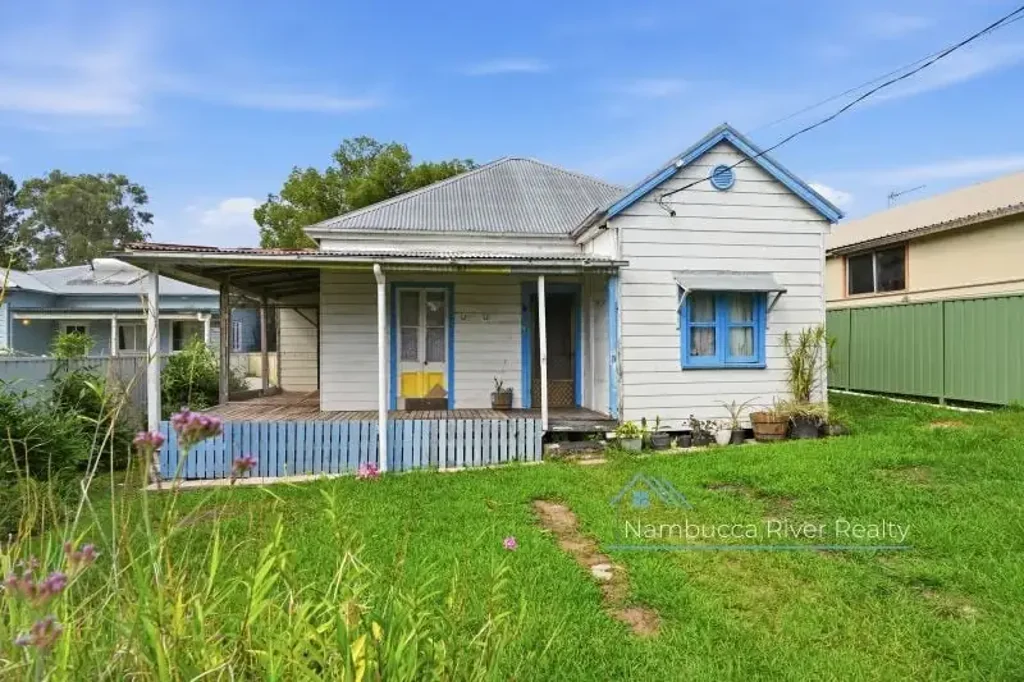 10 Young Street, Bowraville, NSW 2449