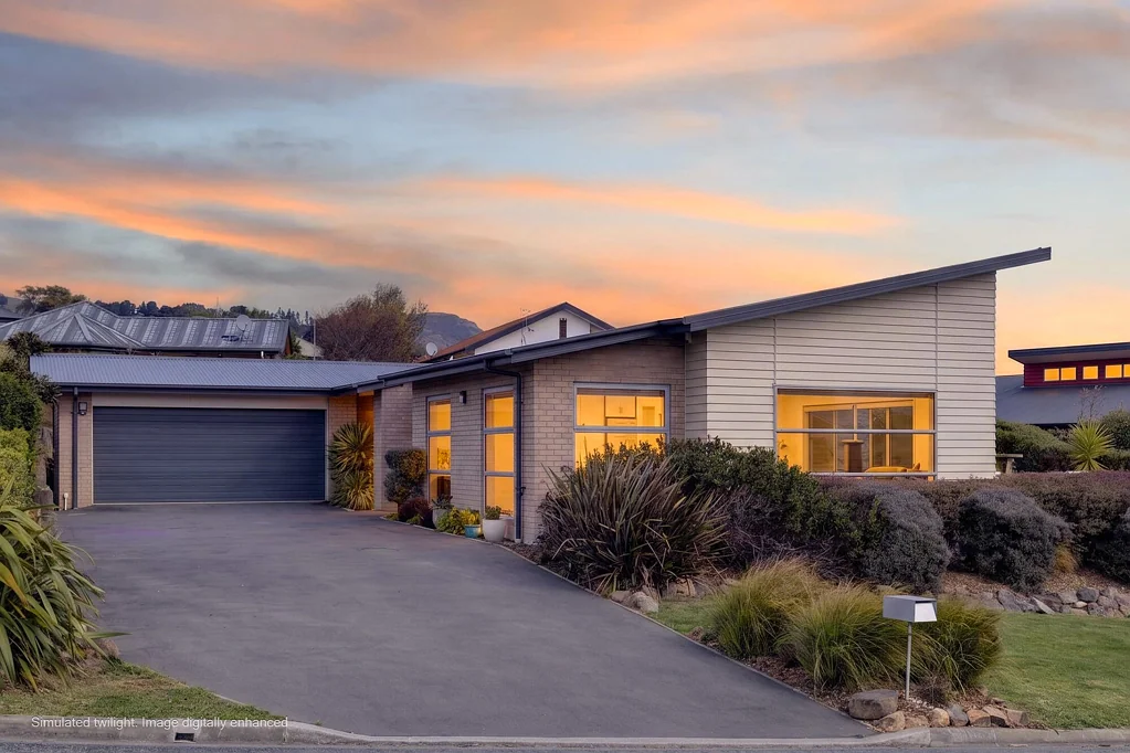 Diamond Harbour 4房  Easy and peaceful living with superb water views