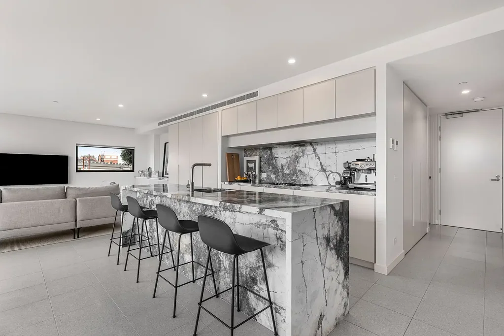 Luxury Penthouse-Style Living with an Expansive Entertaining Terrace