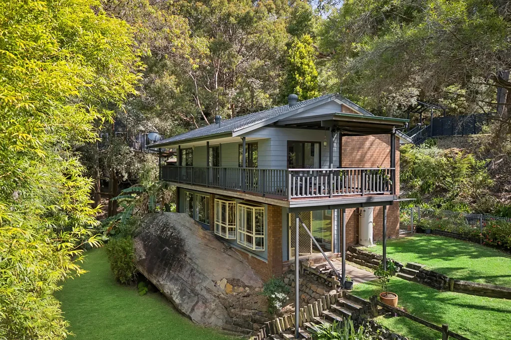Horsfield Bay 4Kwarto Private split level family home