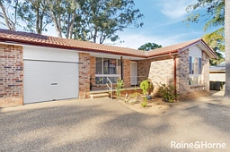 4/2 Edward Street, Macquarie Fields