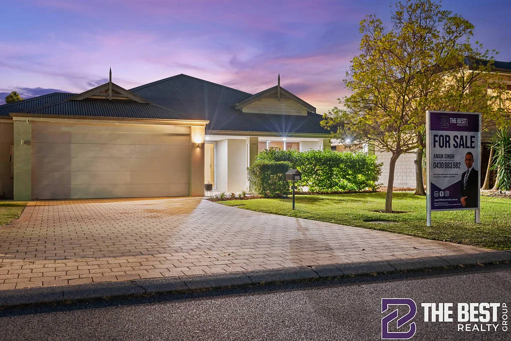 33 Birmingham Parade, Piara Waters, WA 6112