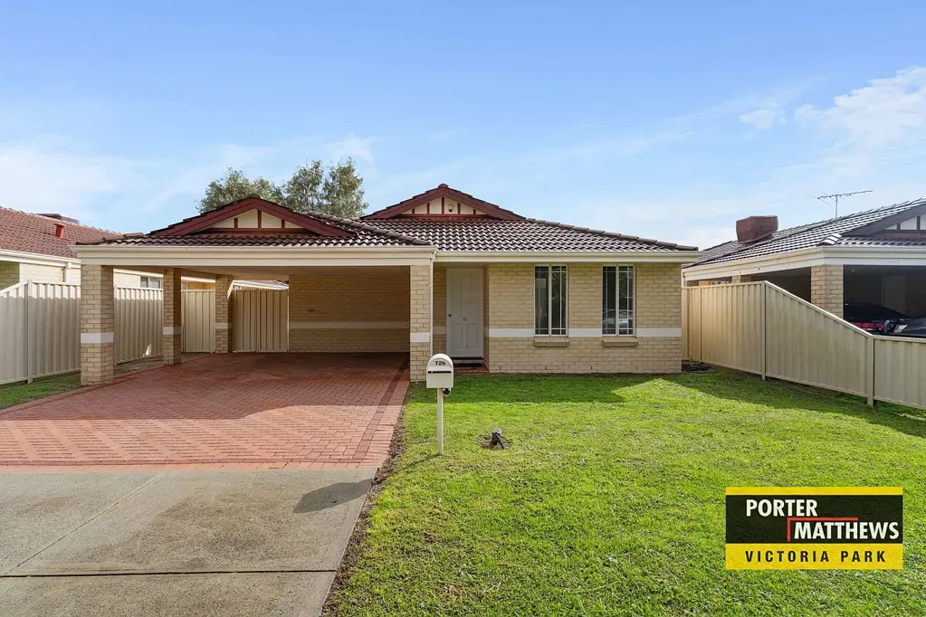 Cannington 4 Bedroom NEW PRICE! Easy-care Family Home