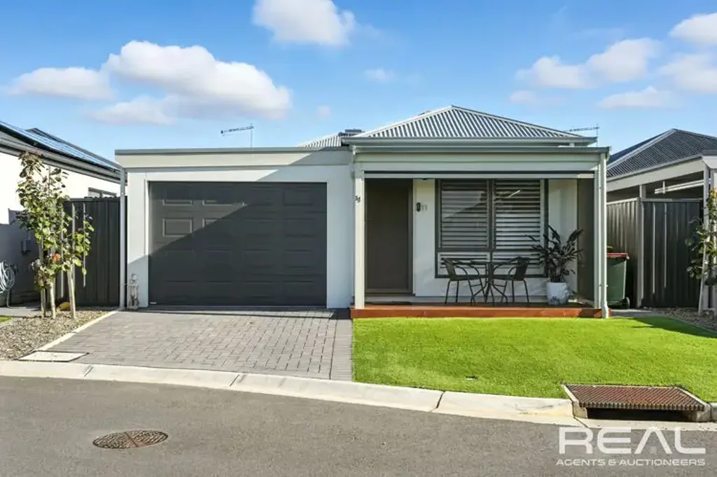11/60A Strathaird Boulevard, Smithfield, SA 5114