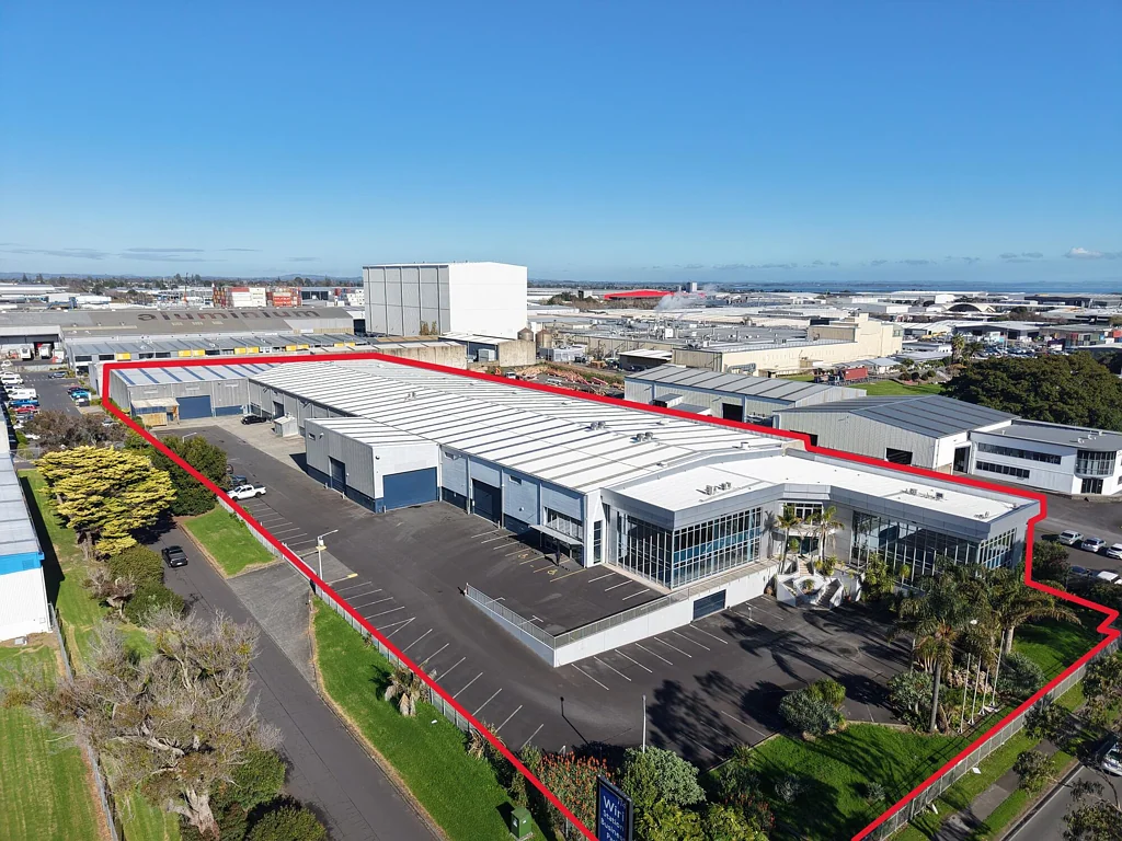 Wiri Exceptional value - Warehouse, yard & office