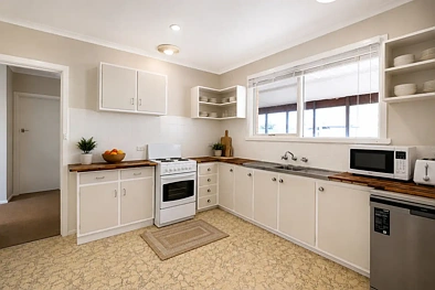 22 James Rd, Ferntree Gully, VIC 3156, 3 Schlafzimmer, 1 Badezimmer, House