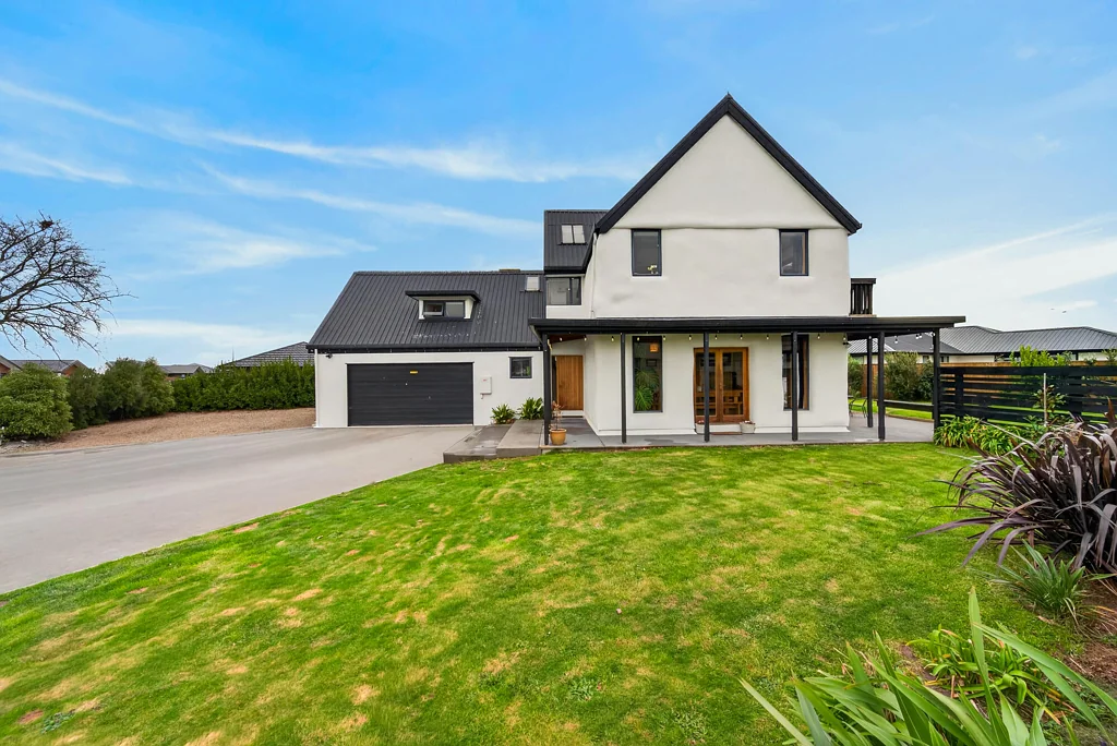 Rolleston 4બેડરૂમ Warmth, Space & Timeless Style