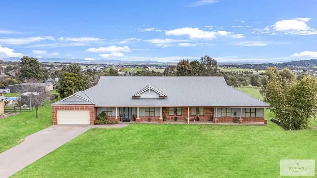25 Barakula Drive, Tamworth, NSW 2340
