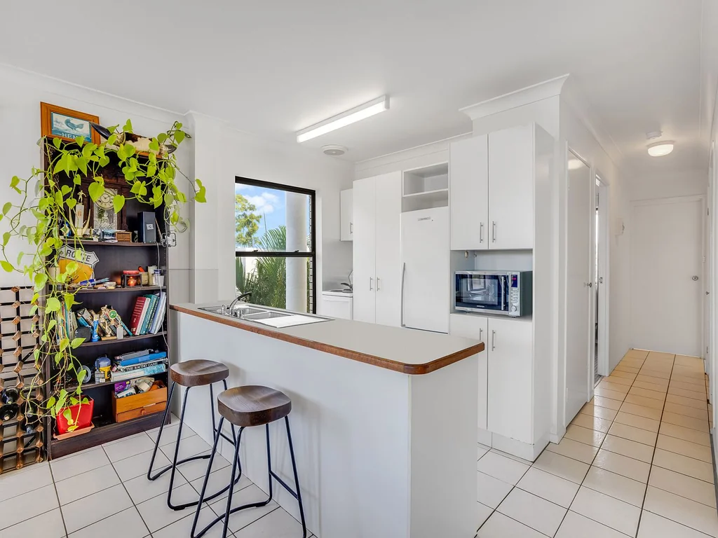 Riverfront Apartment for Rent ? Stunning Views & Prime Location