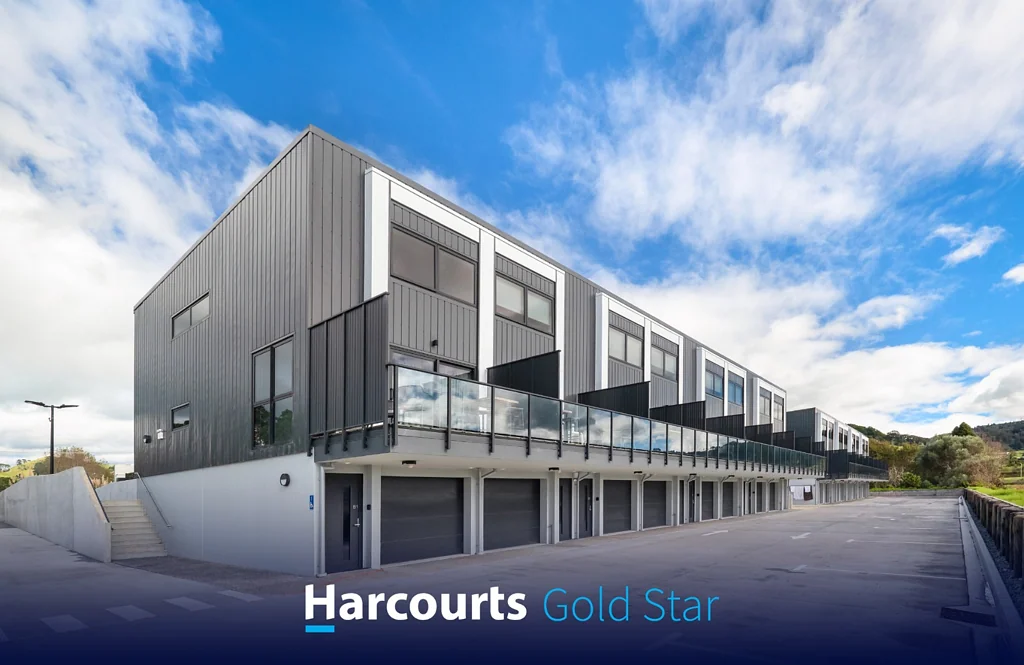 Three Bedroom Apartment - Waihi Beach