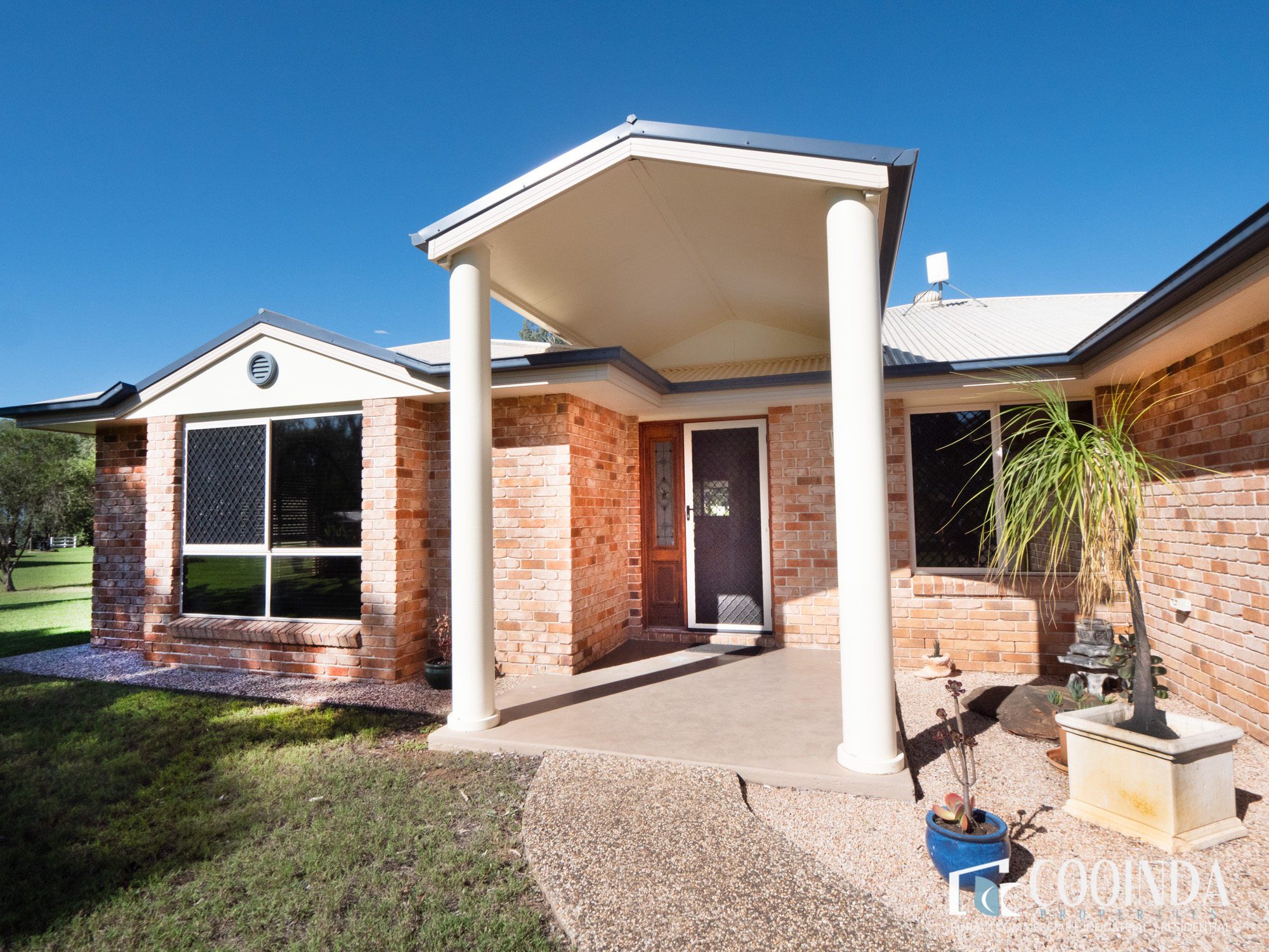 6 LANGTON CR, OAKEY QLD 4401, 0 chambres, 0 salles de bain, House