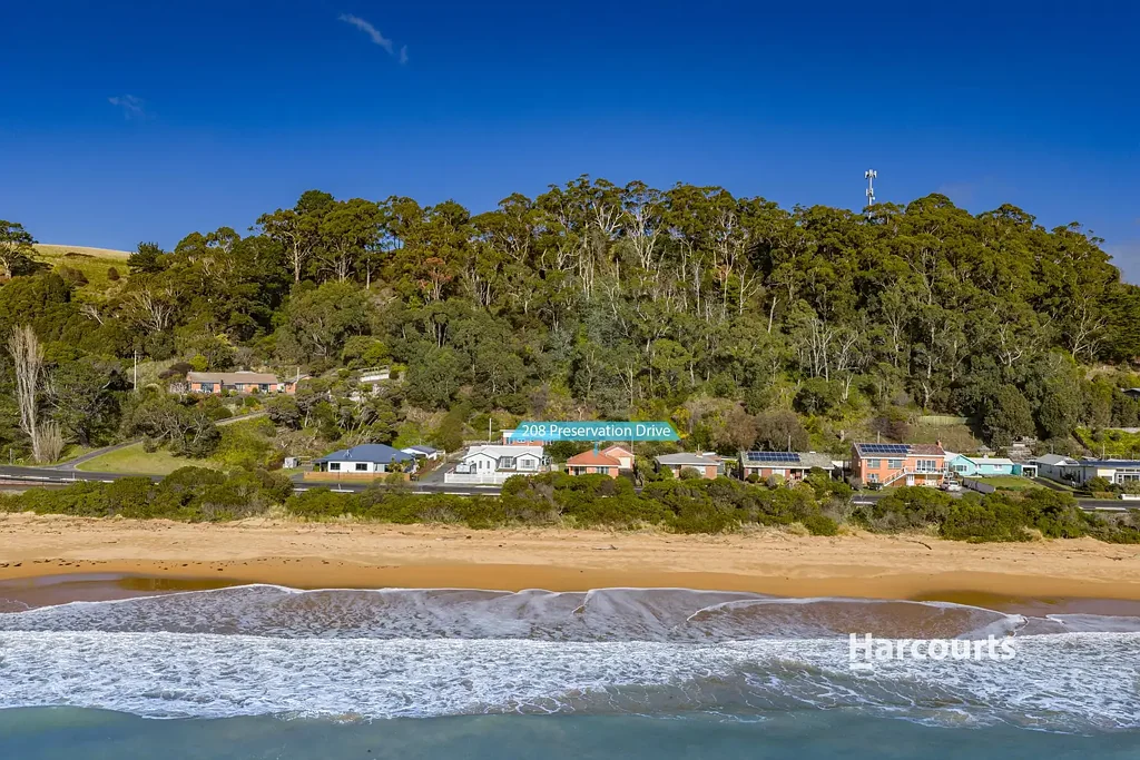 Sulphur Creek 2 Bedroom Prime Coastal Location!