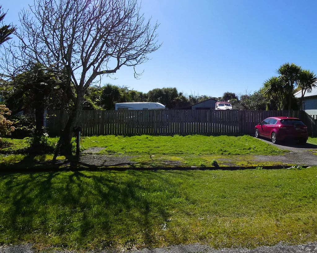 Westport 1ਬੈੱਡਰੂਮ Container home and land - endless possibilities!