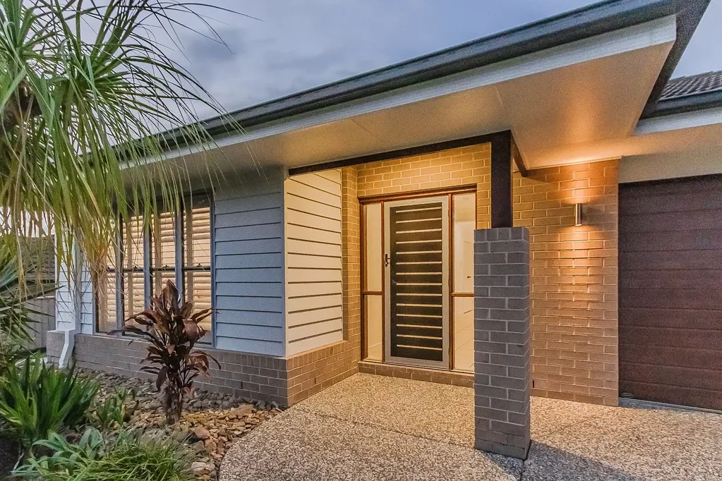 Pottsville 4Kwarto Spacious Family Living with Flexible Dual Living Potential