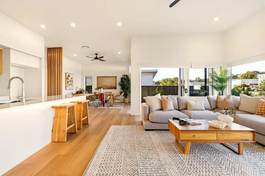 Palmwoods 4 Slaapkamer Brand New Custom Family Home