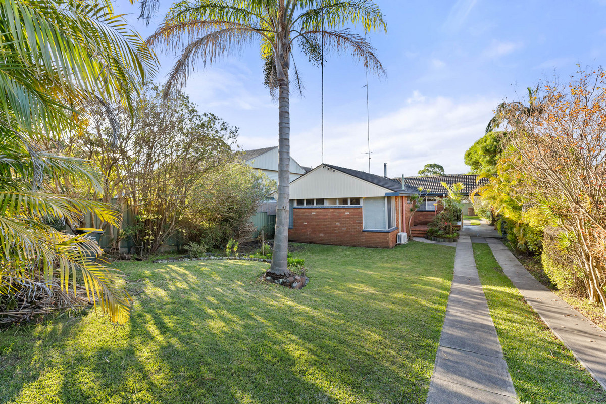 21 DILKERA AV, VALENTINE NSW 2280, 0 chambres, 0 salles de bain, House