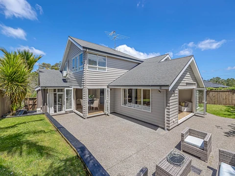 54 English Oak Drive, Schnapper Rock, North Shore City