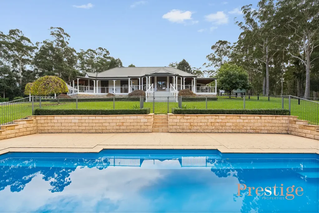 Dooralong 6Kwarto A Rare Hinterland Estate Designed for Family Living and Entertaining on 10 Acres