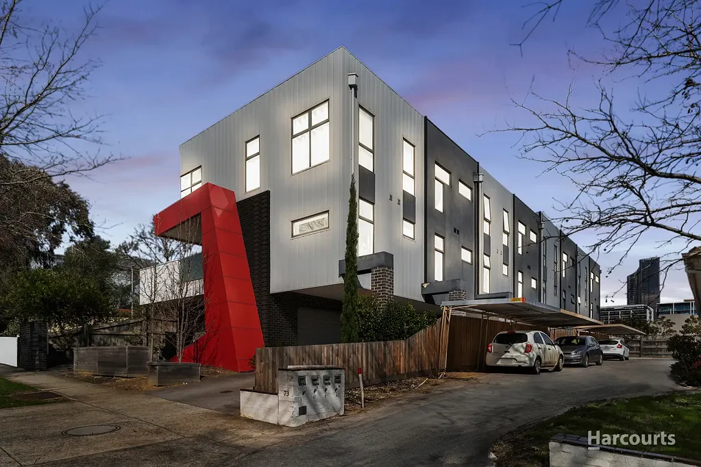 2/71 Thames Street, Box Hill, VIC 3128