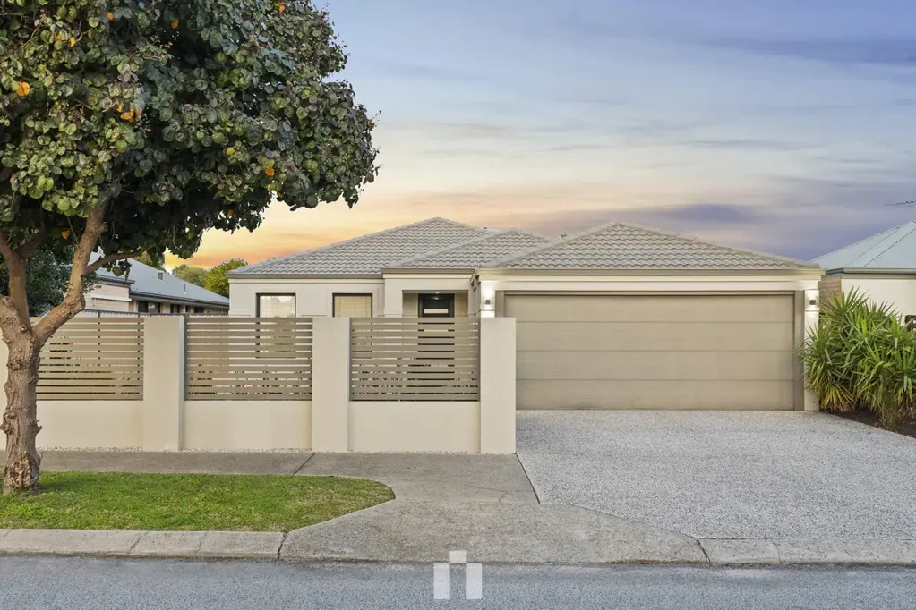 Hammond Park 4ਬੈੱਡਰੂਮ Spacious 4-Bedroom Family Haven