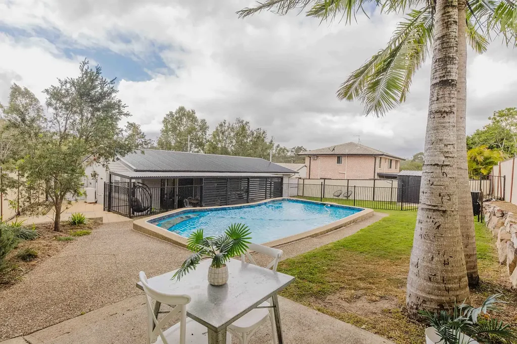 Collingwood Park 4Kwarto A Home That Truly Stands Apart!