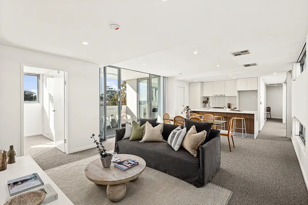 Miranda 3房 顶层公寓生活，城市和海湾全景 Sub-Penthouse Living with Panoramic City & Bay Views