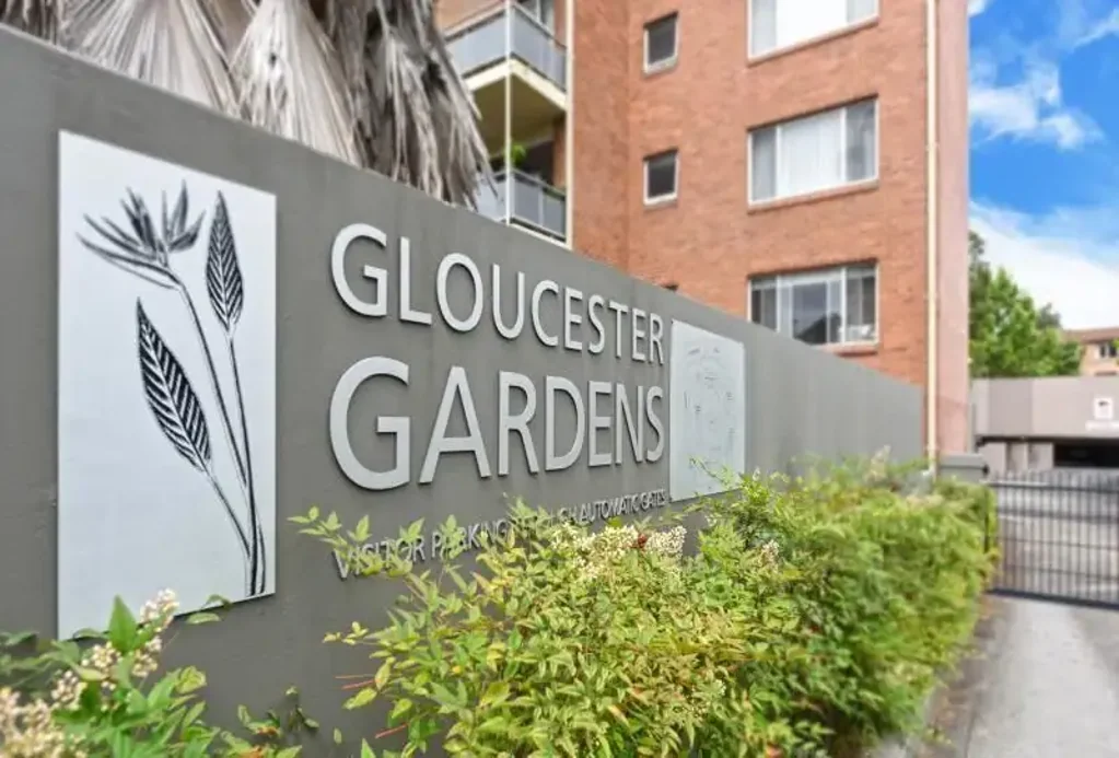 Spacious Two Bedroom Apartment with Grassed Courtyard