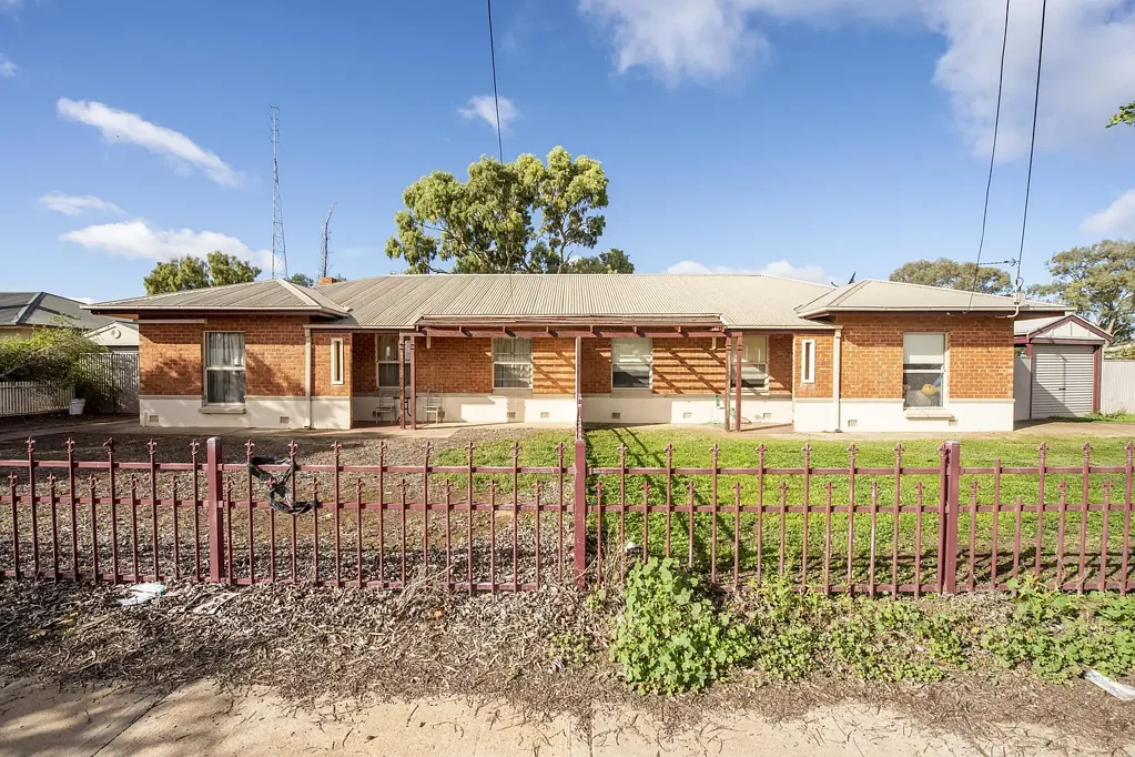 Port Pirie 6Zimmer Dual-Income Opportunity – Two Separate Titles on One Offering