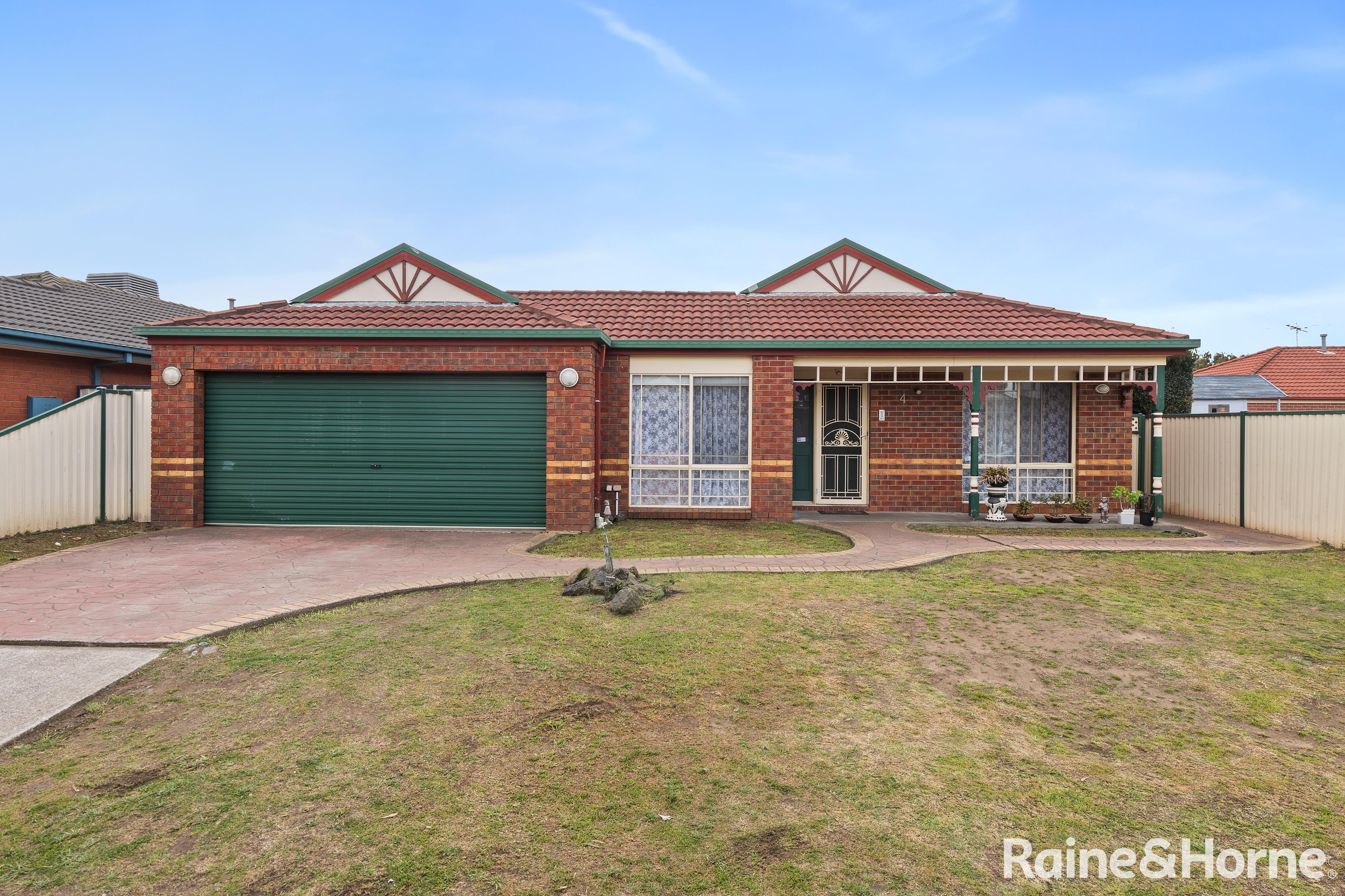 4 LACHLAN CR, ROXBURGH PARK VIC 3064, 0 habitaciones, 0 baños, House