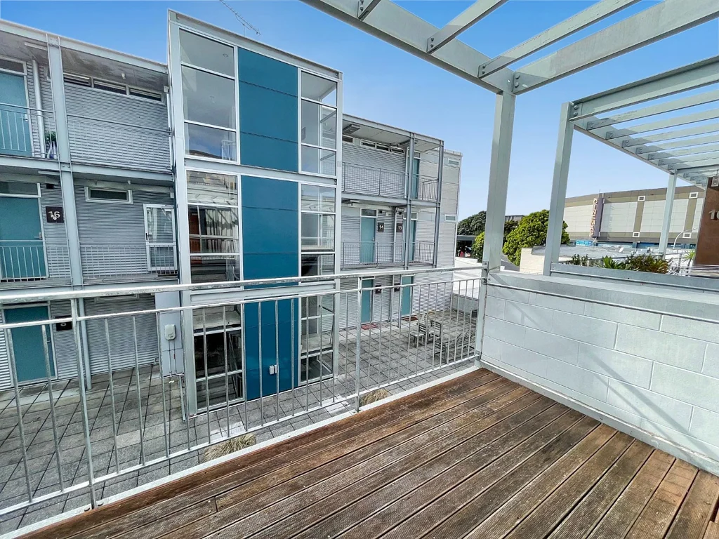 One bedroom apartment