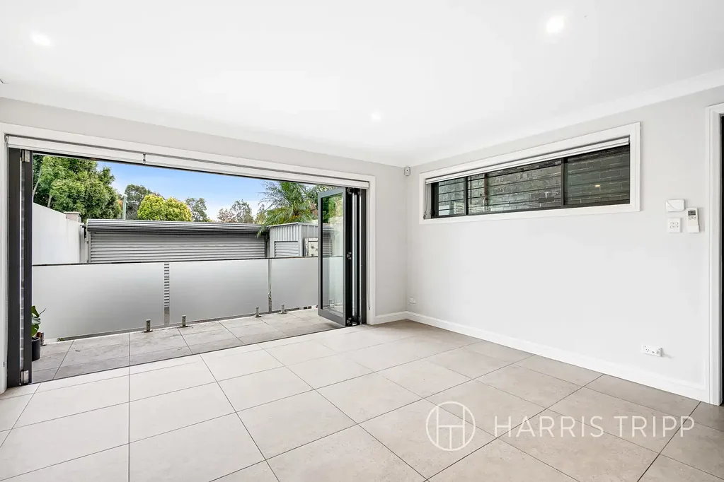 Convenient & Modern One Bedroom Flat