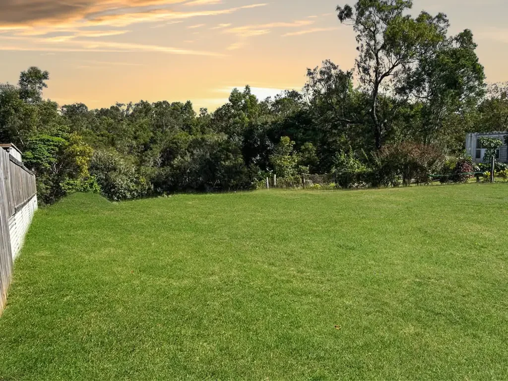 Mareeba LAST CREEK FRONTAGE BLOCK IN BARRY ESTATE – BUILD YOUR DREAM LIFESTYLE