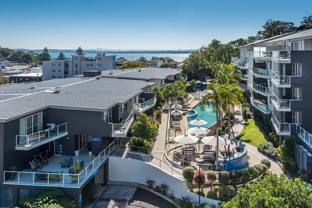 Nelson Bay 2房  WALK TO EVERYTHING - A LOW-MAINTENANCE NELSON BAY UNIT