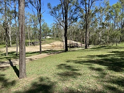 1750 Burnett Highway, Sandy Ridges