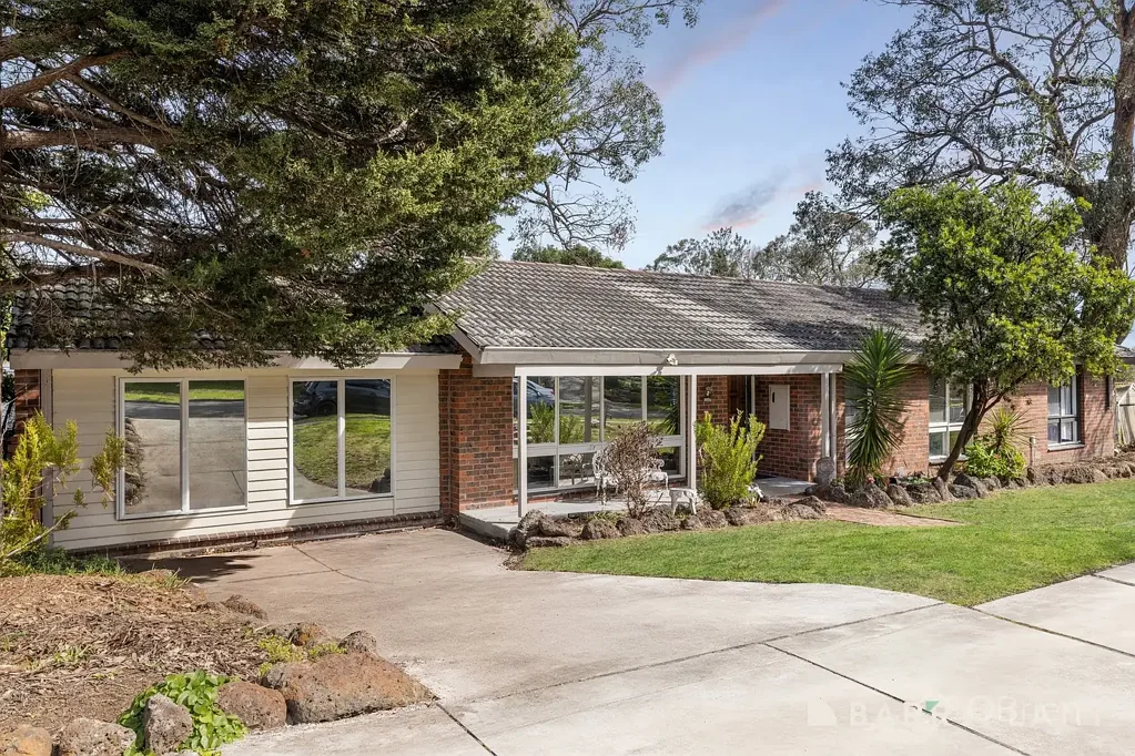 Bayswater North 5ਬੈੱਡਰੂਮ Grand Family Living on 1,083sqm in Bayswater North