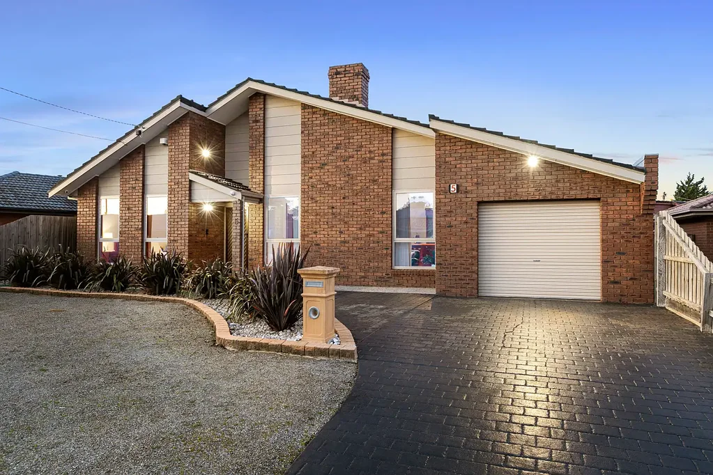 5 Weiskof Drive, Hoppers Crossing, VIC 3029